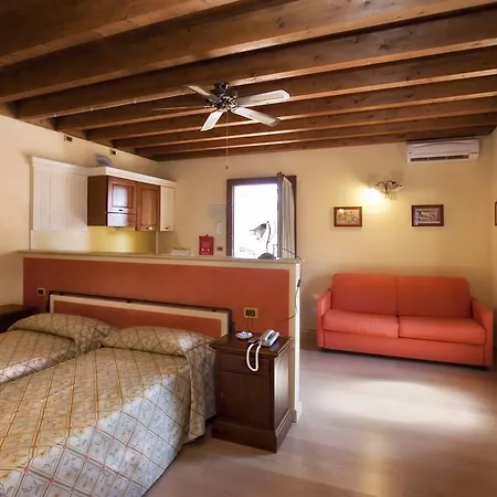 Aparthotel Luna