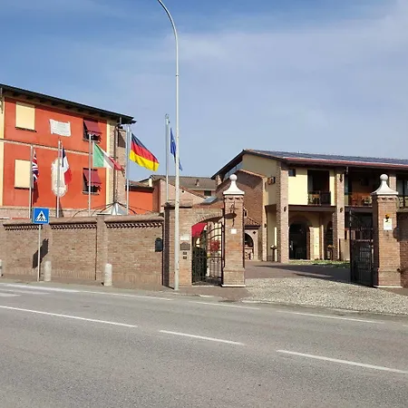 Aparthotel Luna 3*