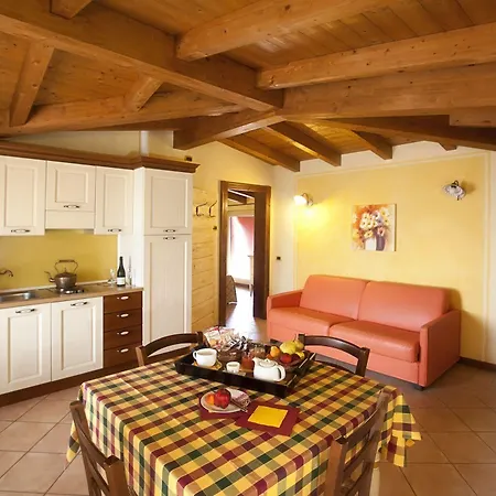 Aparthotel Luna 3*