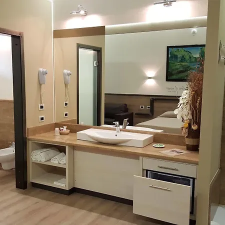Aparthotel Luna 3*