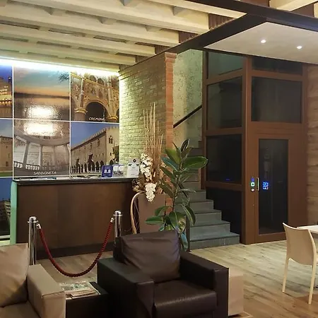 Luna Lejlighedshotel Casalmaggiore